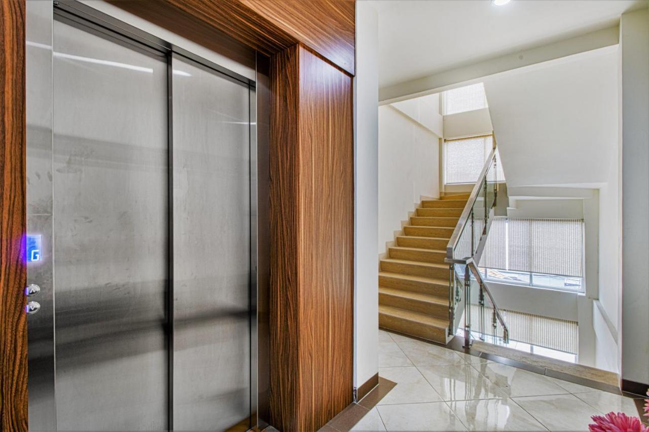 D'Padmaya Residence Jakarta Luaran gambar